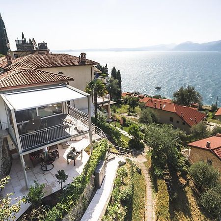 Residence La Mignon - Terrazza Torri Del Benaco Exterior photo